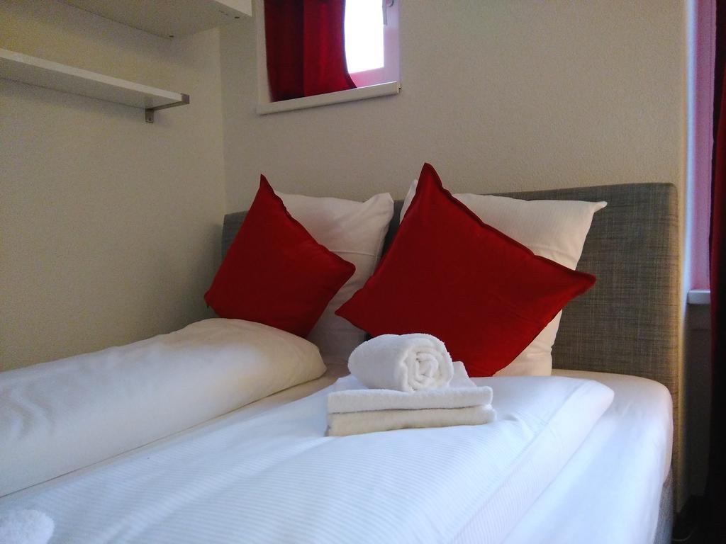 Inside Five Aparthotel Zurich Luaran gambar