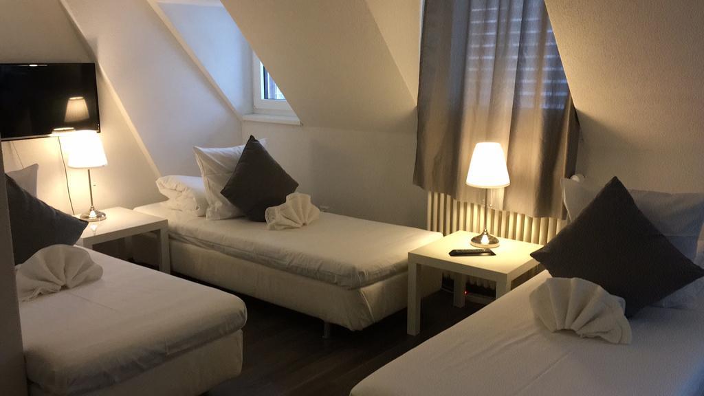 Inside Five Aparthotel Zurich Luaran gambar