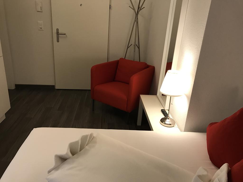 Inside Five Aparthotel Zurich Luaran gambar