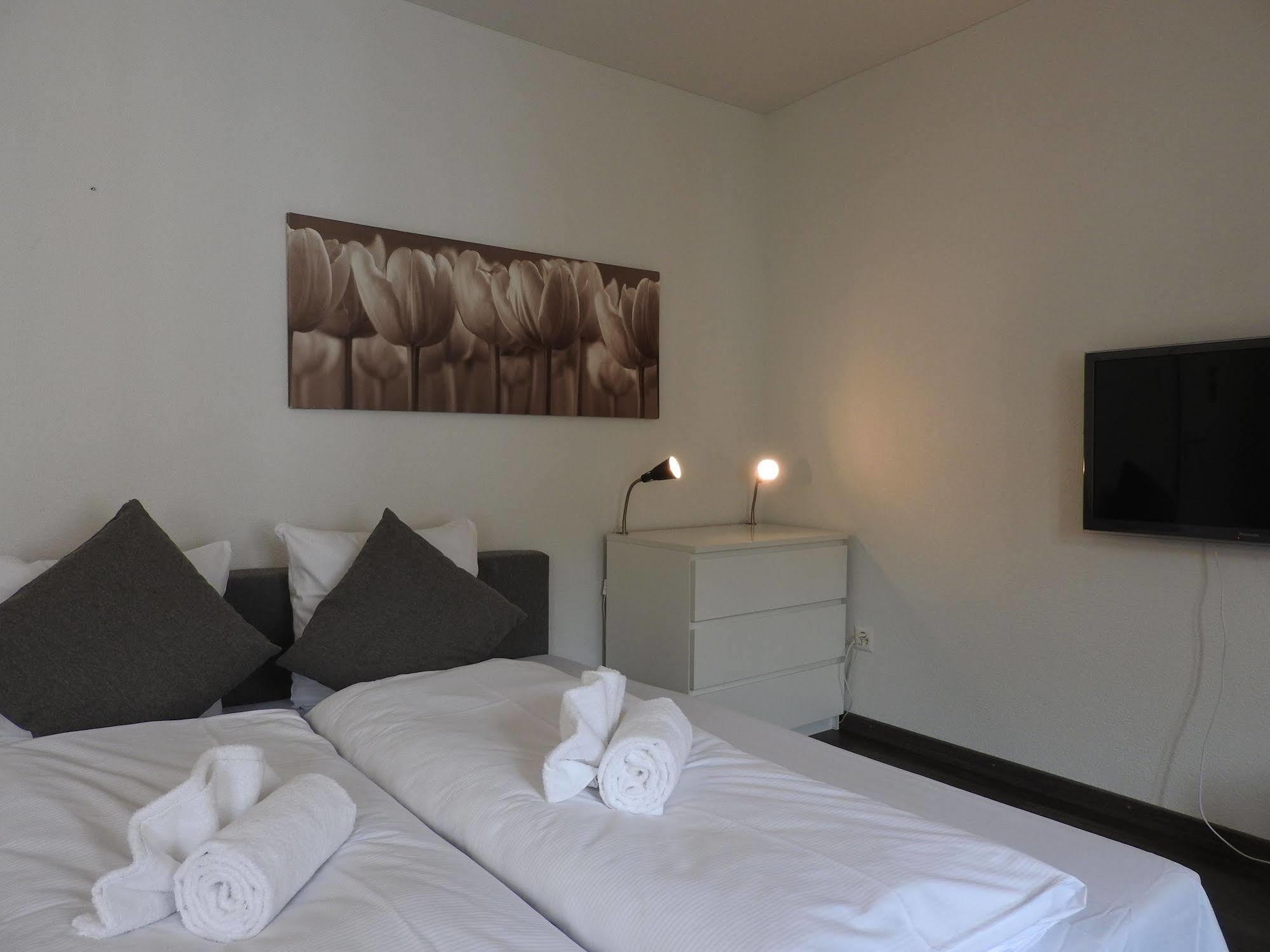 Inside Five Aparthotel Zurich Luaran gambar