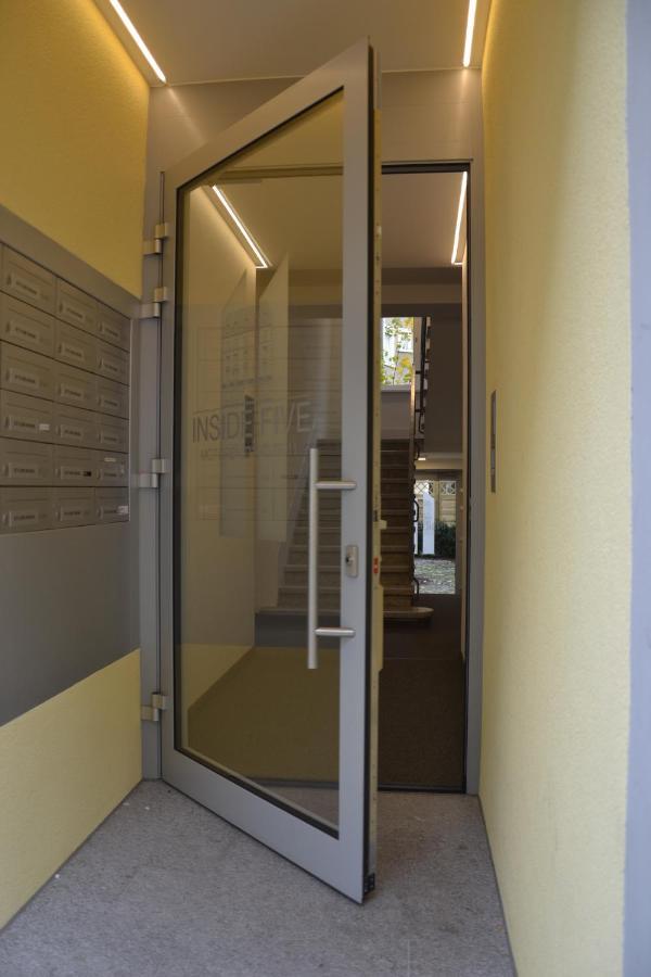 Inside Five Aparthotel Zurich Luaran gambar